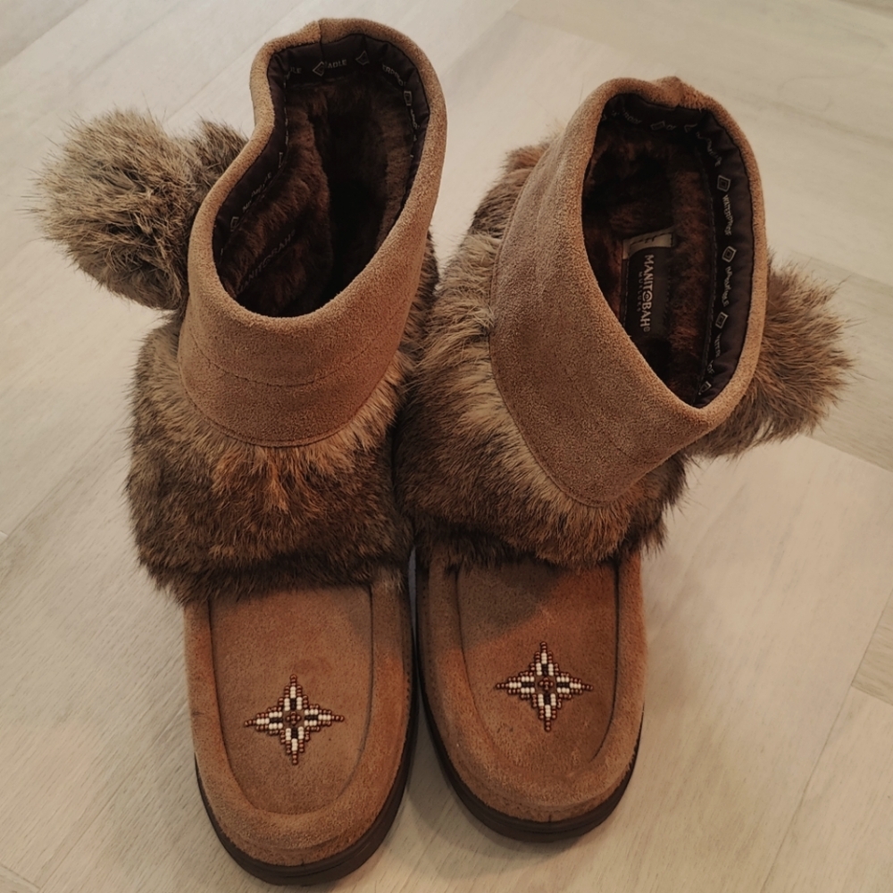 Muk Luk waterproof boots